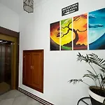 Conil - Con Bano Privado En El Centro De Conil Gasthof 3*