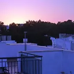 Conil - Con Bano Privado En El Centro De Conil Gasthof 3*