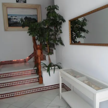 Conil - Con Bano Privado En El Centro De Conil Gæstehus