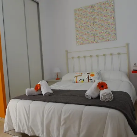 Conil - Con Bano Privado En El Centro De Conil