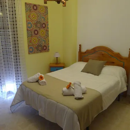 Conil - Con Bano Privado En El Centro De Conil Gæstehus