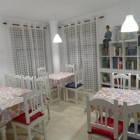 Гостевой дом Conil - Con Bano Privado En El Centro De Conil Кониль-де-ла-Фронтера