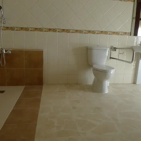 Conil - Con Bano Privado En El Centro De Conil 3* Кониль-де-ла-Фронтера